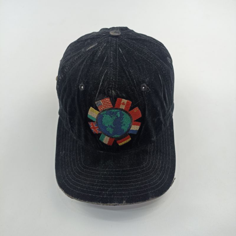 Topi cap hat snapback Universal second bekas