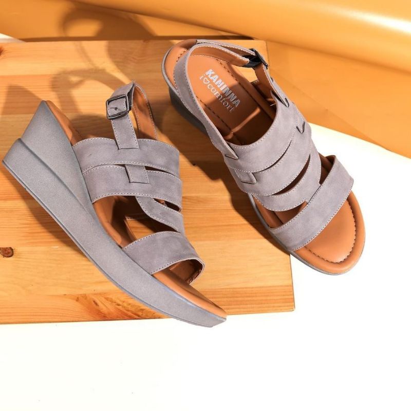 OBRAL SEPATU WANITA WEDGES KANINNA YANIE 558 LTB
