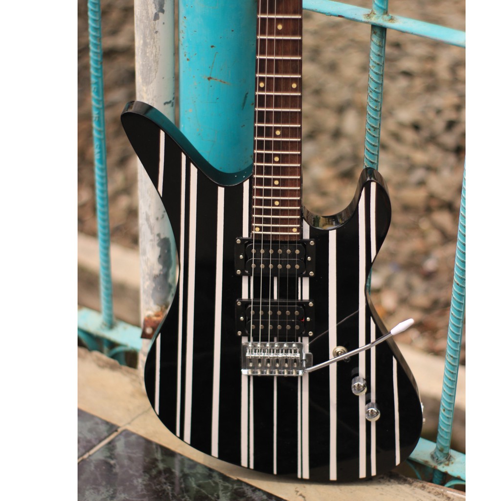 Gitar Listrik Shecter Diamond Synster Gates