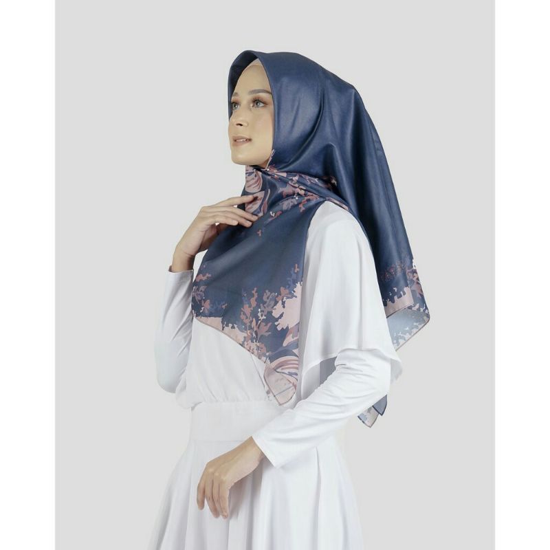 ELZATTA HIJAB KERUDUNG SEGIEMPAT MOTIF KAILA MYSHA ELZATTA