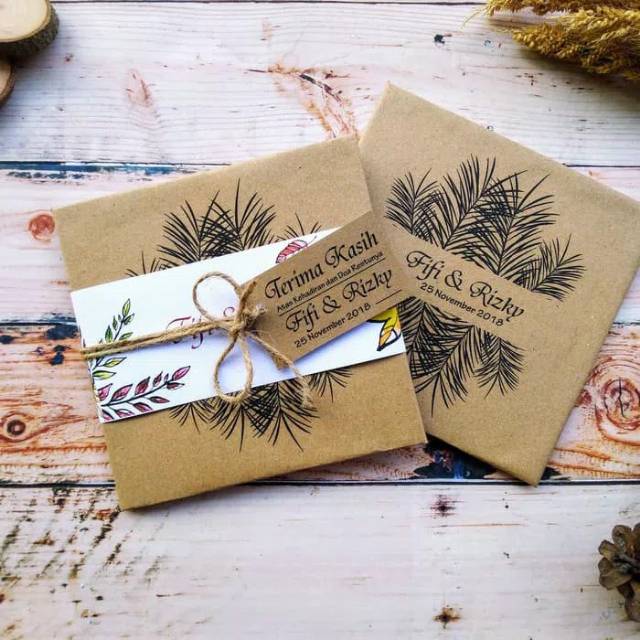 Undangan Pernikahan Hardcover