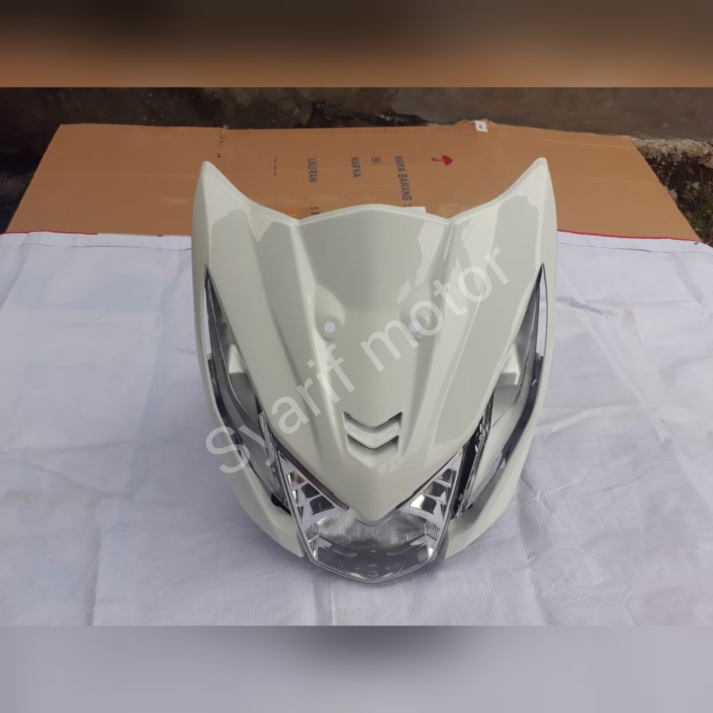 Tameng depan beat fi lama plus lampu depan dan lampu sen warna putih