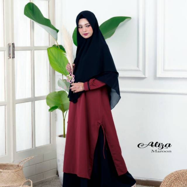 Aliza dress by Valdya