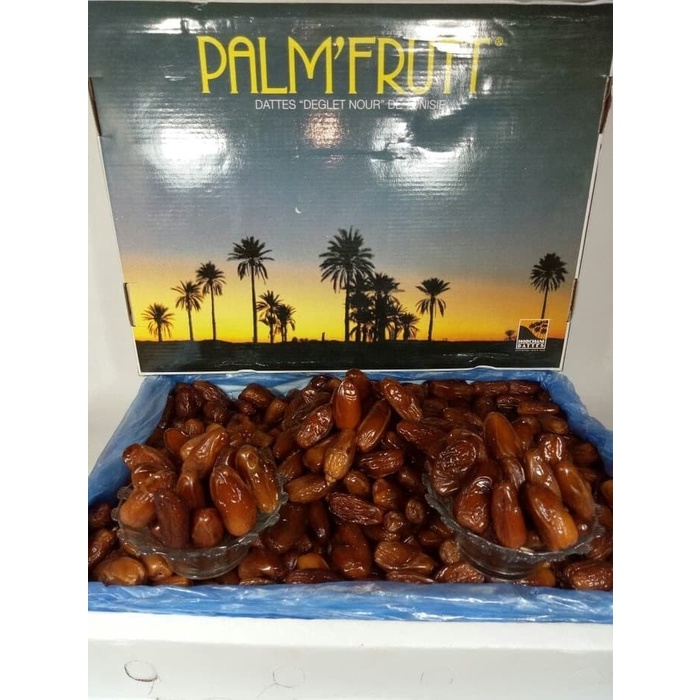 

Kurma Terbaru - Kurma Madu Palm Frutt Isi 5 Kg Asli. Murah Dan Kenyal Dagingnya