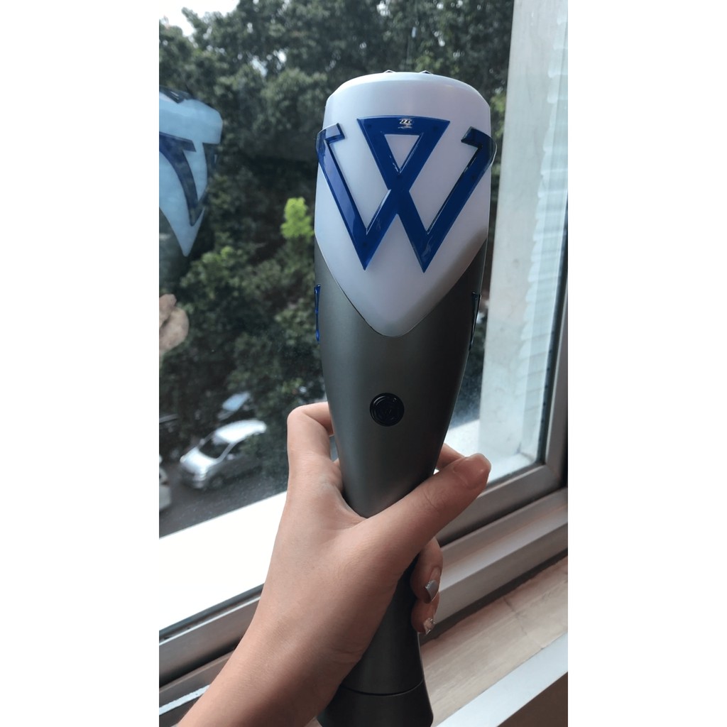 [DP ONLY] WINNER OFFICIAL LIGHTSTICK VER 2