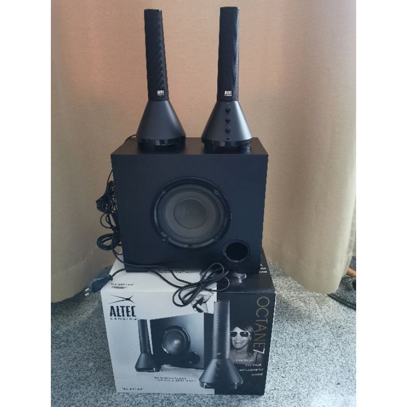 Altec Lansing Octane7 vs4621