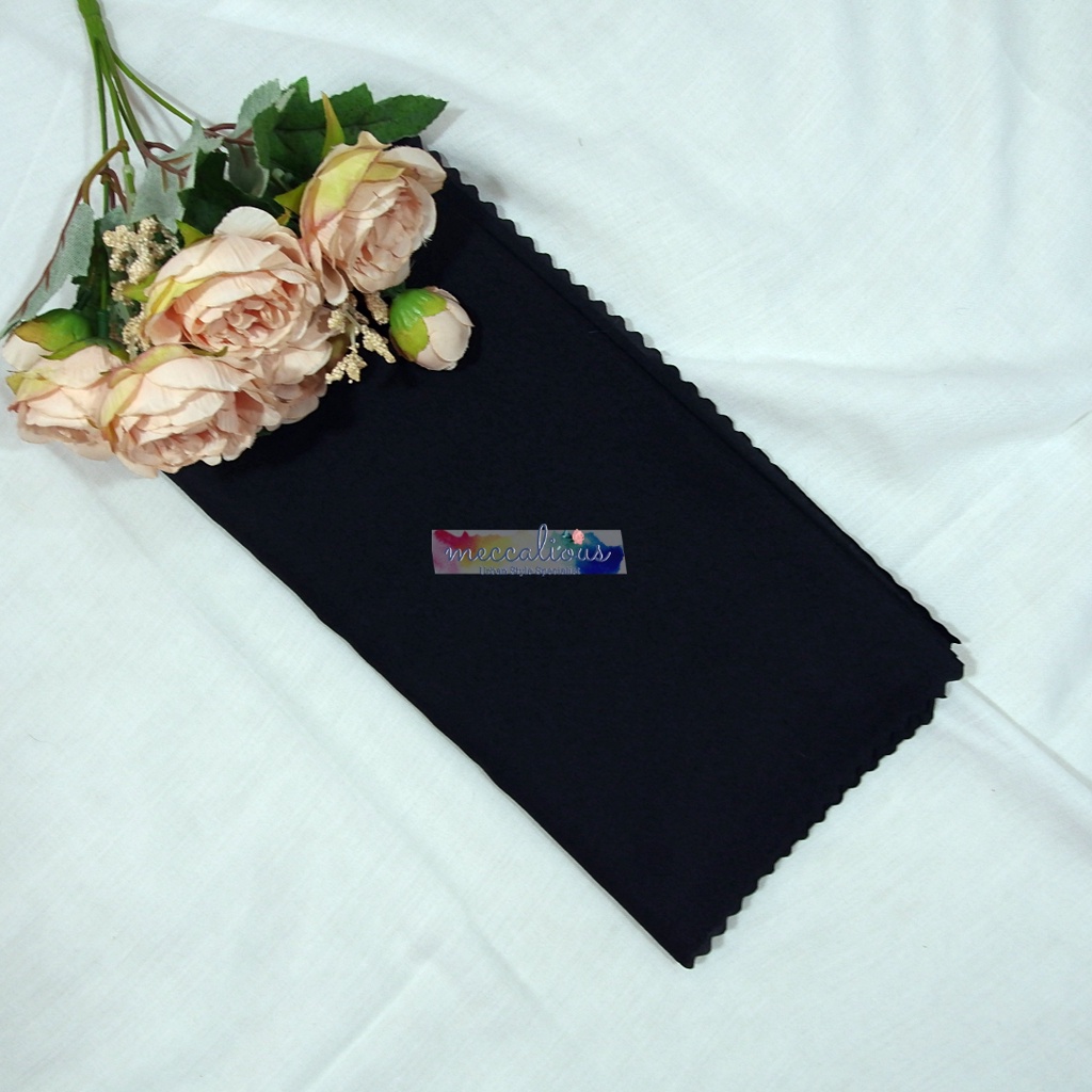 Jilbab Segi Empat Azara Voal Syari 130 x 130 Oskara  Miracle Jumbo Laser Cut-Black