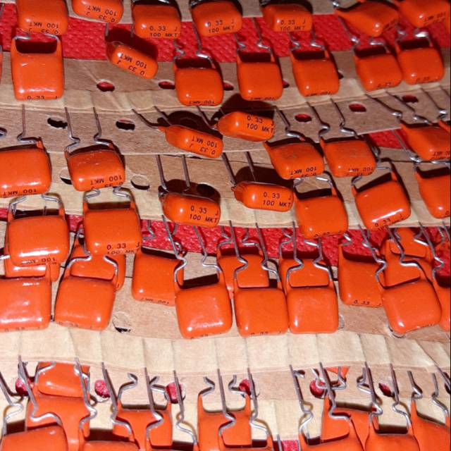 Kapasitor 0.33uf - 330nf 100v MKT