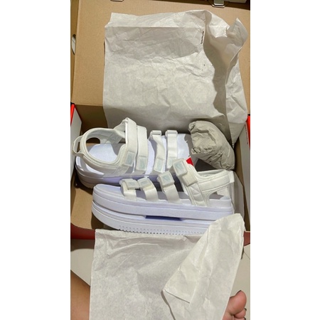 NIKE ICON CLASSIC SANDAL