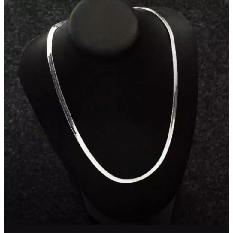 Kalung titanium silver motif belut