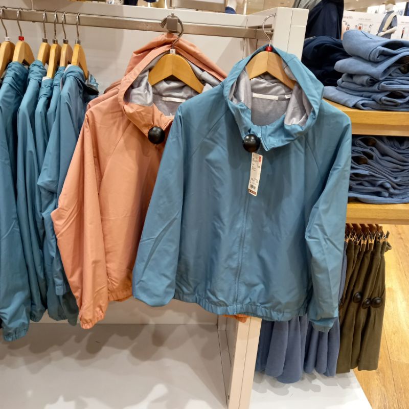 UNIQLO ORI Jaket Parka Parasut Anti Sinar UV Ready S sampai XXL Anti Angin WATER PROOF Revesible