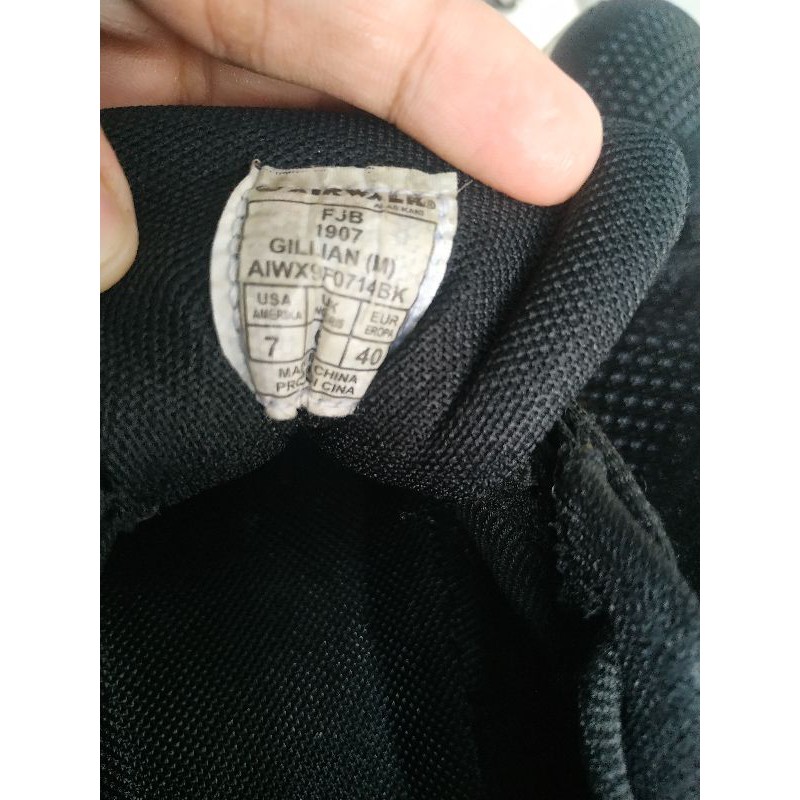 Sepatu Airwalk Second