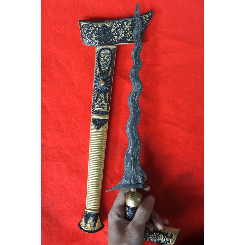 Keris sengkelat warangka bugis wfn8021