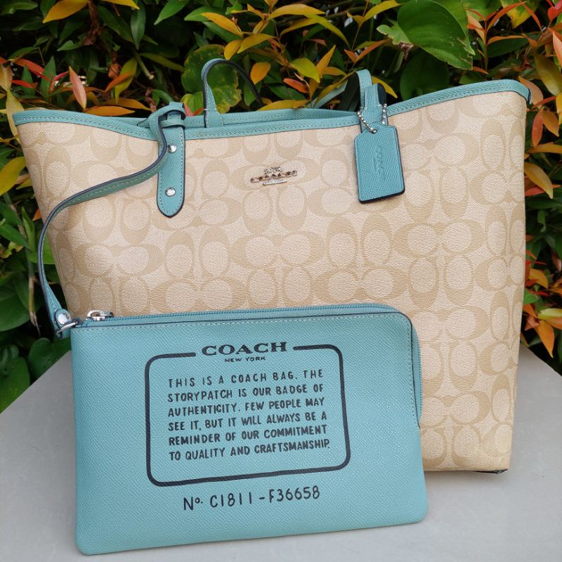 Preloved Coach Tote Hobo  Riversible Signature Bag