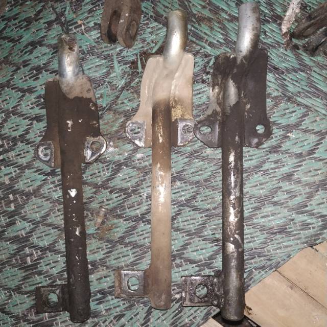 Footstep Bawah Mesin Tiger Revo Tiger 2000 original