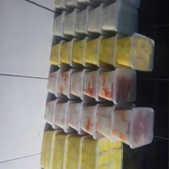 

tahu susu kemasan box 1500ml potongan besar isi 50pcs