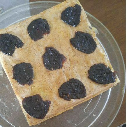 

Lapis Legit Vegan with Prunes Medium