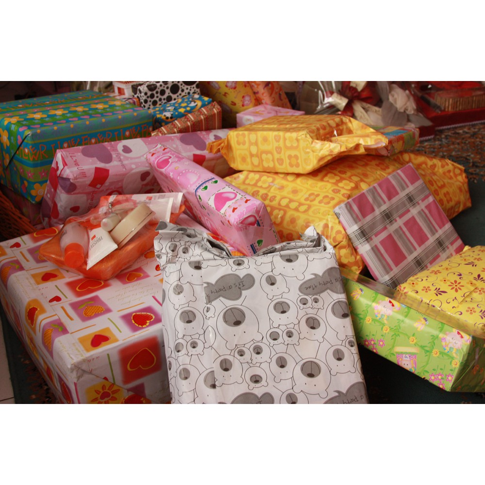 

Bungkus Kertas Kado