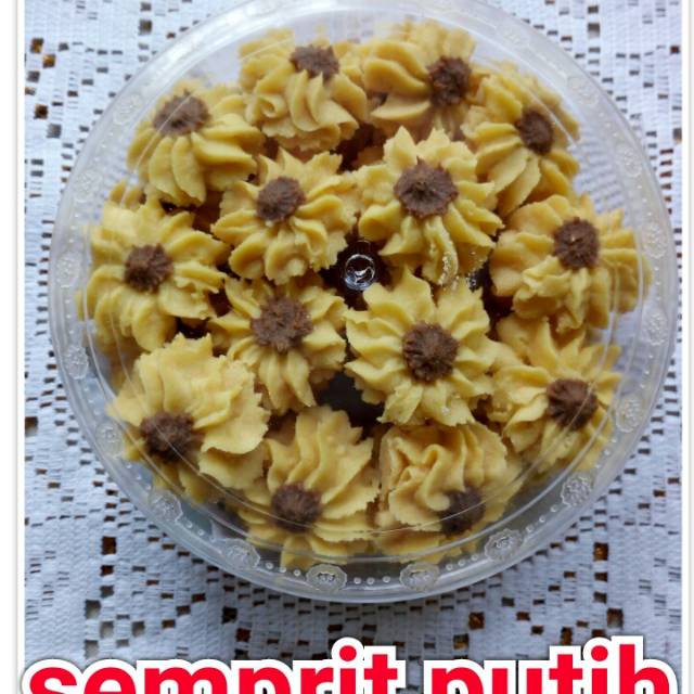 

KUE SEMPRIT PUTIH