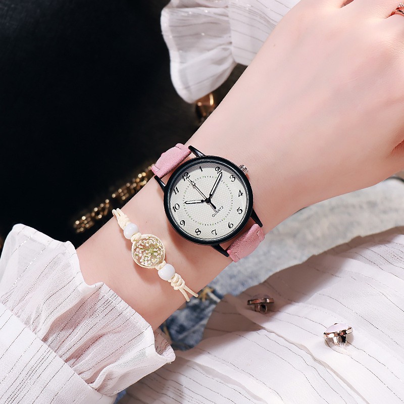 Jam Tangan Wanita Strap PU Leather Quartz Analog Fashion Untuk Wanita Dial Bulat Import