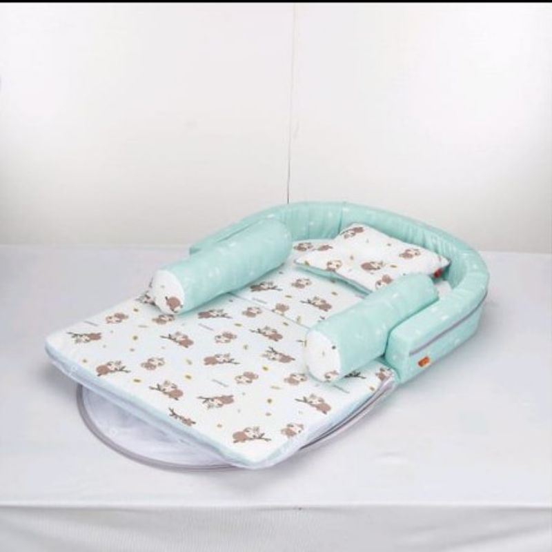 Omiland Kasur Bayi Lipat BUMPER Kelambu + Extra Perlak Series Sloth - OB21151-2 / Alpaca OB21204