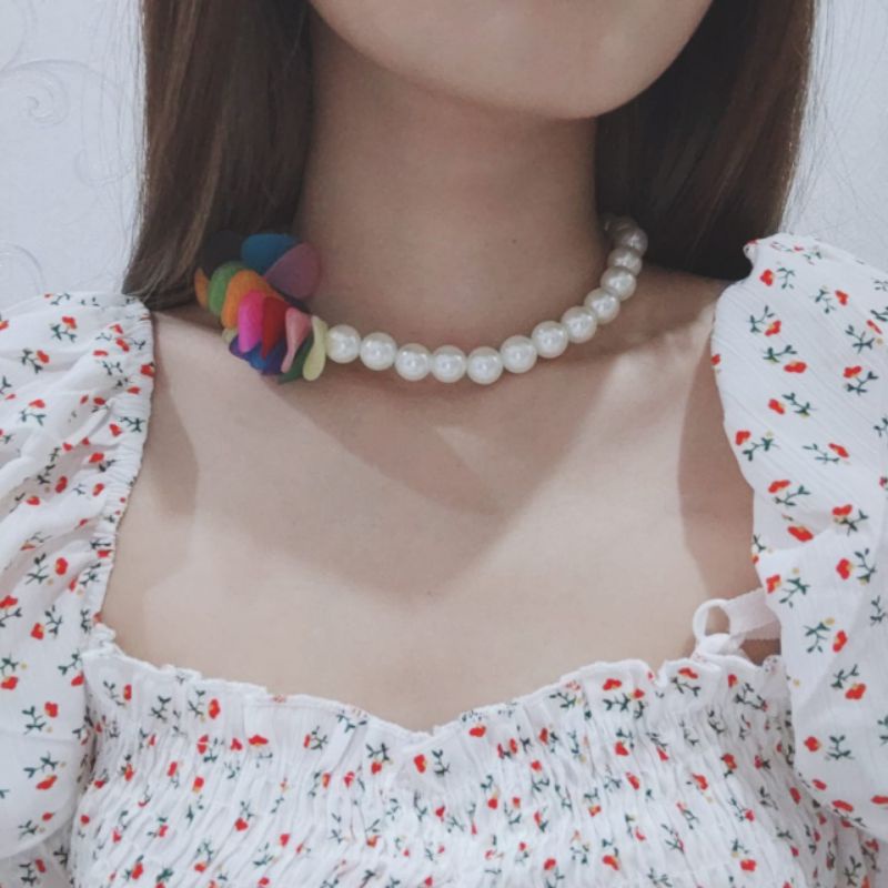 Floella Flower Pearl Choker Necklace Colorful Chic Warna Warni Kalung Mutiara Kelopak Bunga Samping