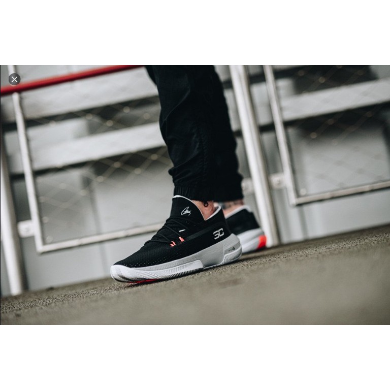 SEPATU Under Armour Stephen Curry 3Zero III Sz 12 3022048-001 basket sneakers head  BNIP ORIGINAL