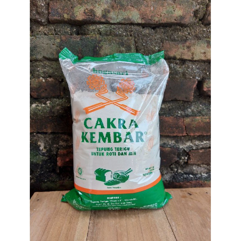 

Cakra kembar tepung terigu 1 kg