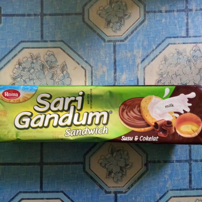 

sari gandum sandwich coklat susu 115gr