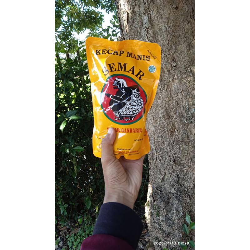 

Kecap Manis Semar Gandaria Pouch 600Ml