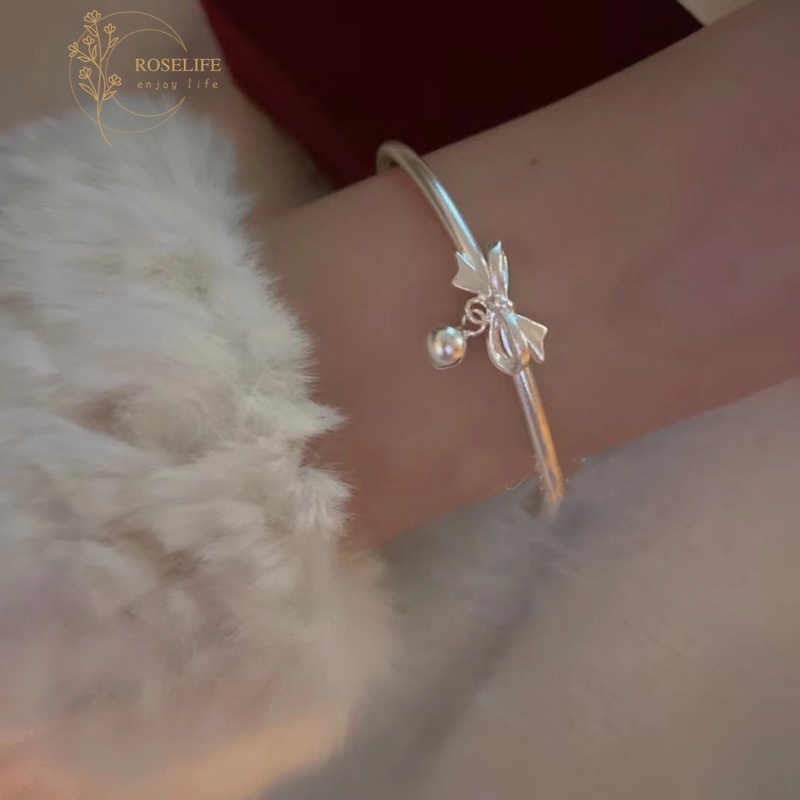 Roselife Gelang Tangan Silver Wanita Desain Pita Kecil Hias Bel Adjustable