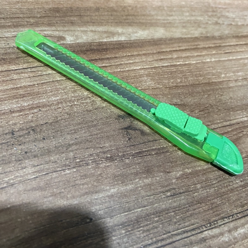 

CUTTER MINI / CUTTER KECIL / CUTTER MURAH