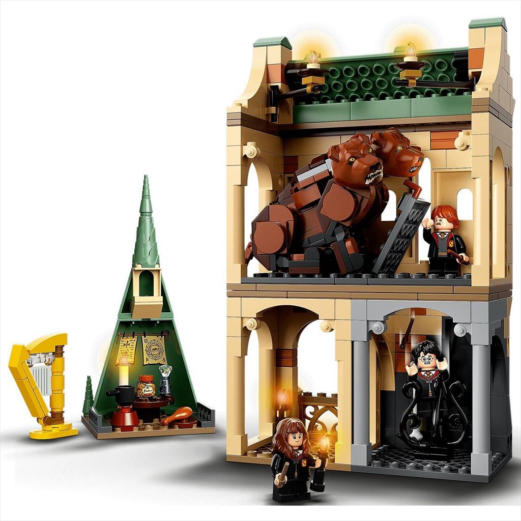 LEGO Harry Potter 76387 Hogwarts Fluffy Encounter
