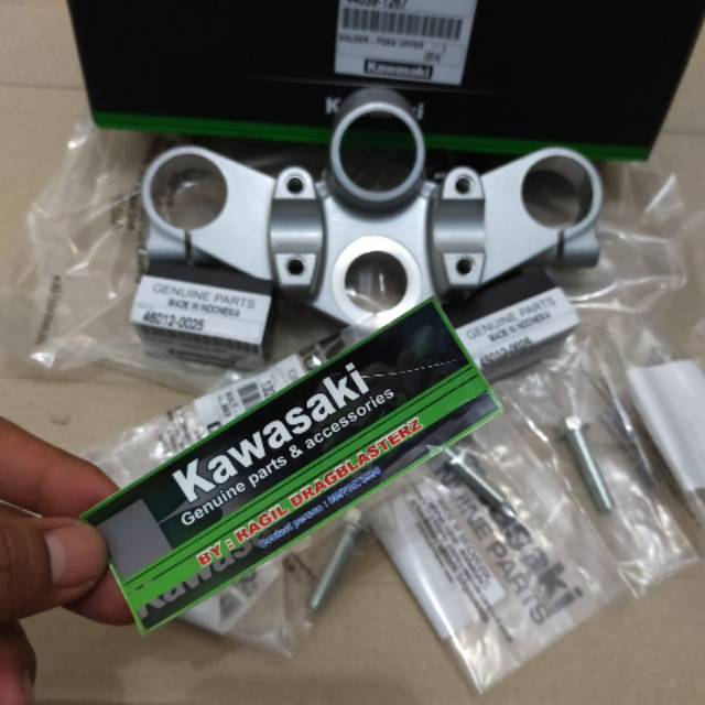 Segitiga atas ninja s lama ninja ss original Kawasaki