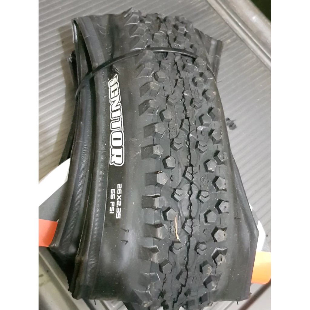 maxxis ignitor 26 x 2.35