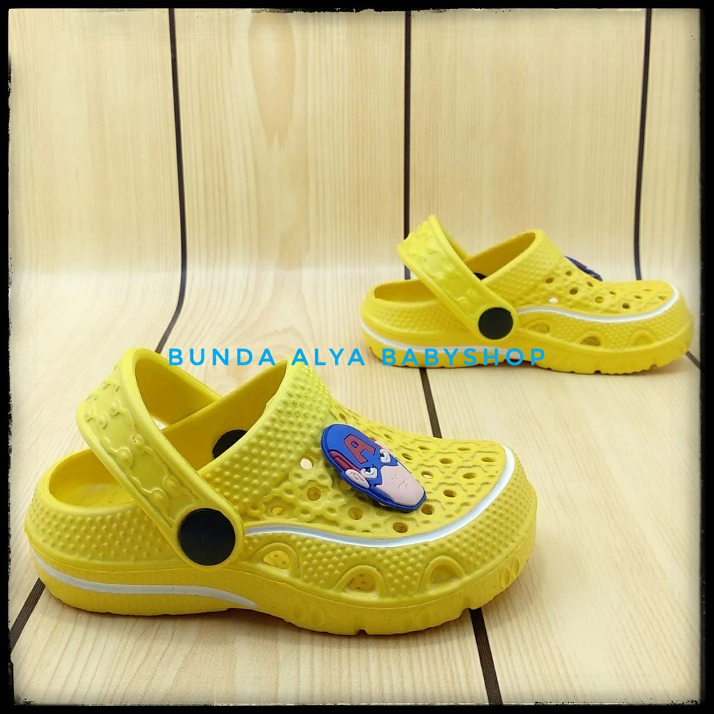 Sendal Bayi Karet Usia 6 - 12 Bulan KUNING Karet Anti Licin - Sendal Anak Cowok Anti Licin Superhero Size 18 - 19