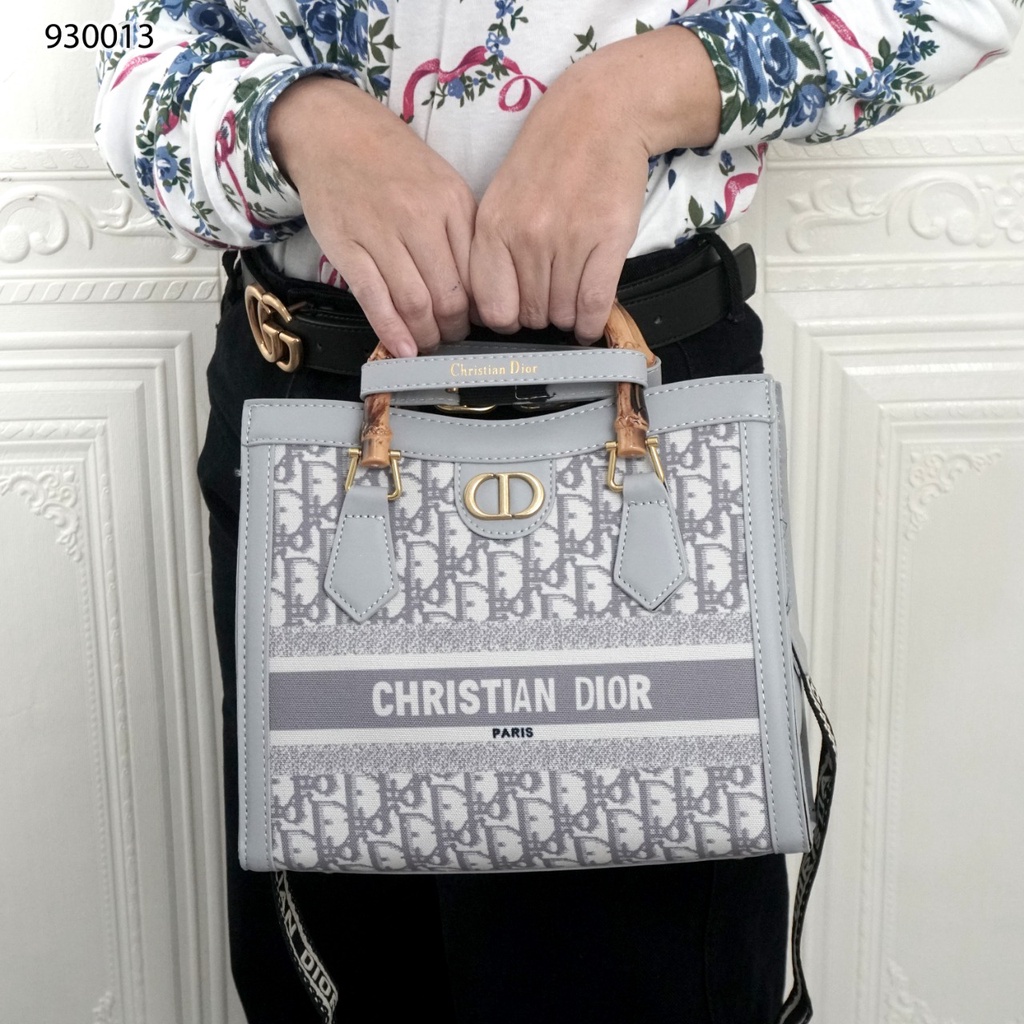 CD Diana Houndstooth Tote 930013