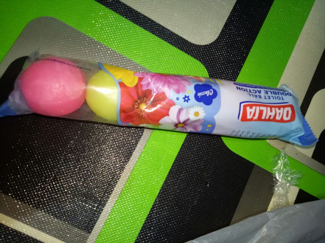 Dahlia Kamper Toilet Ball Classic [5 Pcs]