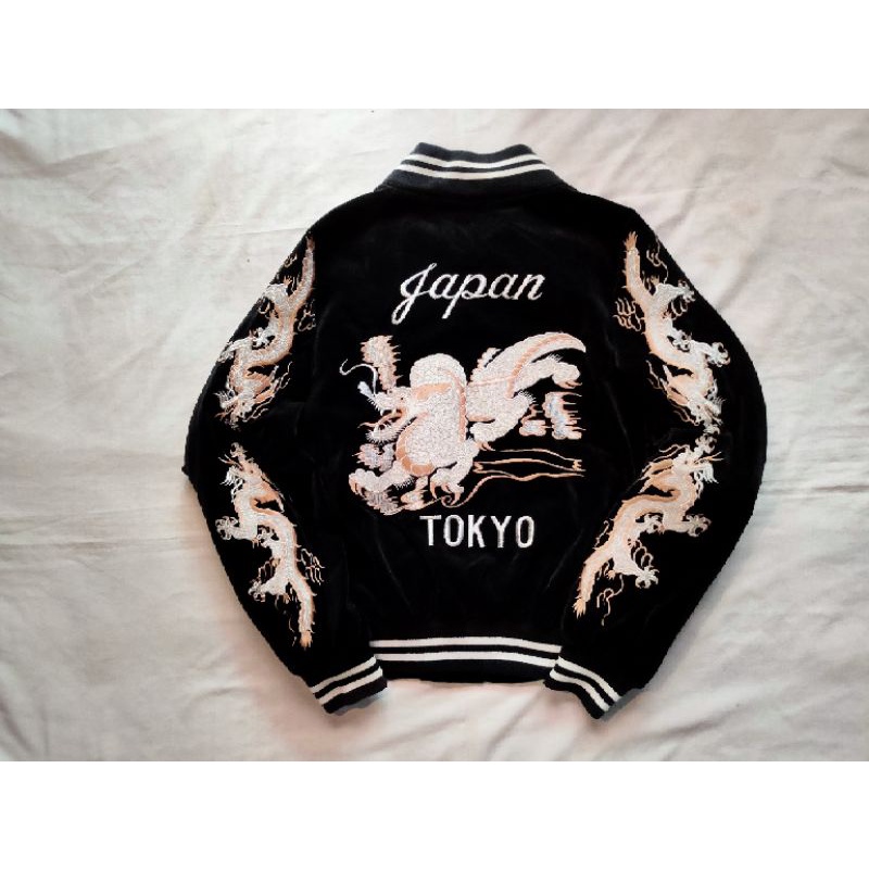 sukajan howaito Ryu Velvet