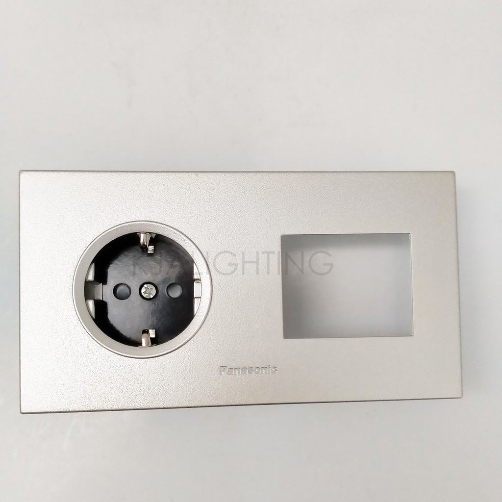 Panasonic Stop Kontak-Frame Seri WESJP 11212 MWS Silver