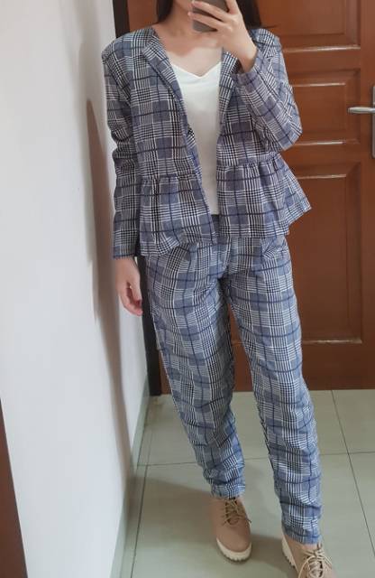 1326 1030 new blazer one set