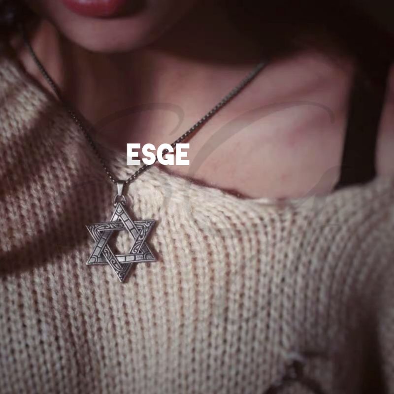 ESGE KALUNG PRIA STAR SILVER PUTIH TITANIUM PRIA TRENDY RANTAI KOREA JAPAN STREET STYLE