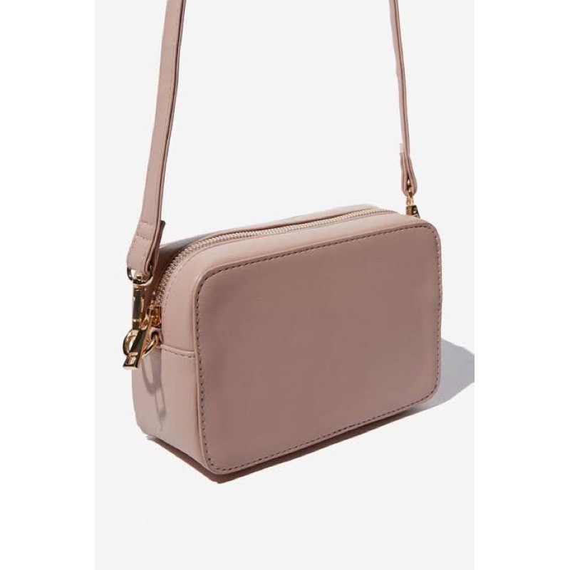 RUBI BOXY CROSS BODY BAG