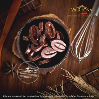 Valrhona Ground NYANGBO 68% Chocolate. Flaky Salt Texture. For...