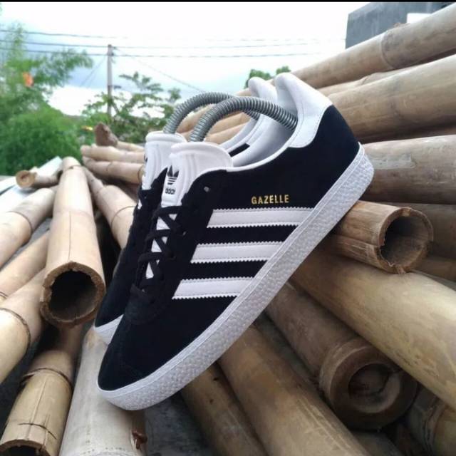 ADIDAS GAZELLE BLACK WHITE ORIGINAL