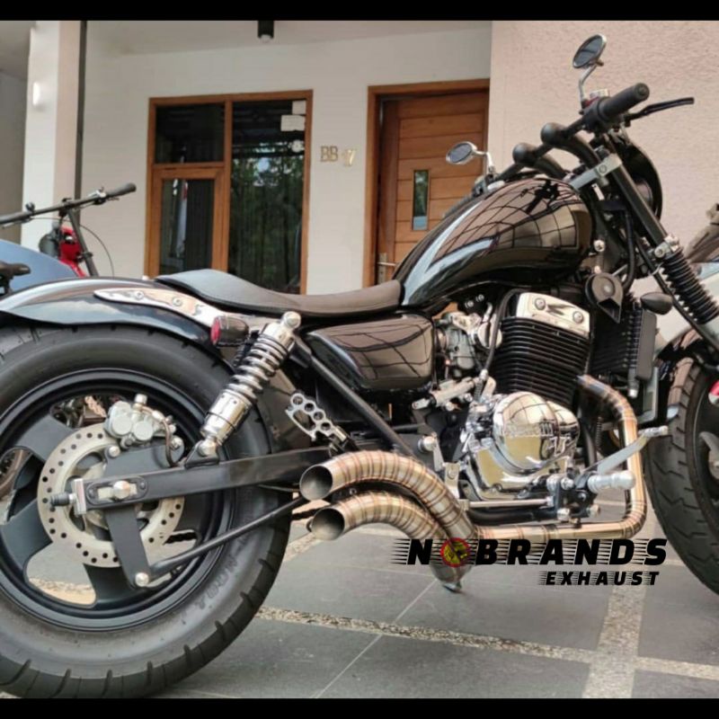 royal enfield classic 350 full black on road price