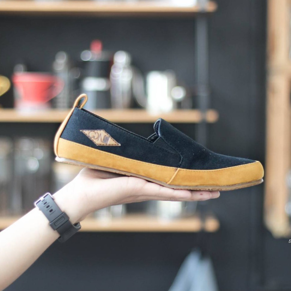 SPACE BLACK |FORIND x GDNS| Sepatu Slop Ori Casual Santai Kasual Laki Pria Cowok Slip On Footwear