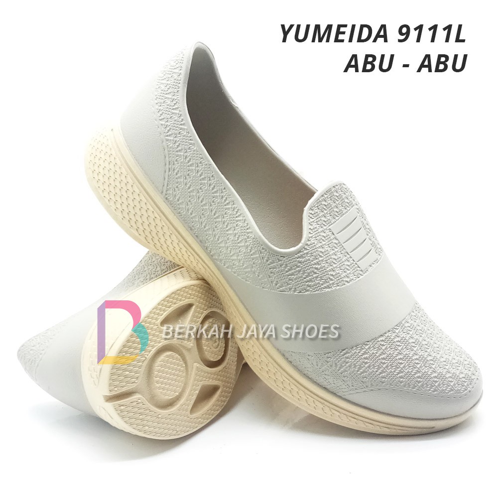 Sepatu Karet Wanita - Sepatu Slip On Karet Wanita Yumeida 9111 L Anti Air &amp; Anti Slip