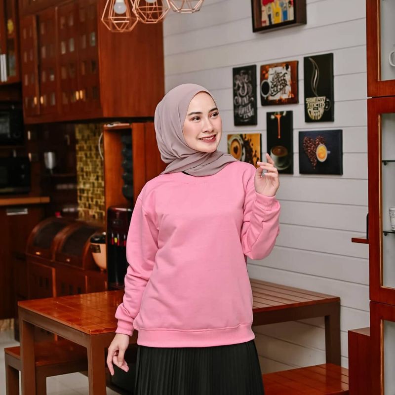 BASIC SWEATER O NECK/SWEATER WANITA PRIA/TERMURH/TERLARIS'