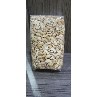 

Kacang Mede / Mete Belah 2 100gr 200gr
